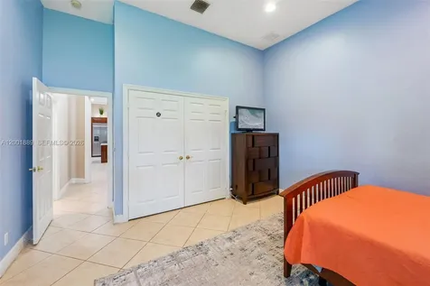 13457 Majestic Way Cooper City FL 33330