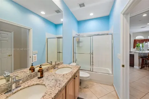 13457 Majestic Way Cooper City FL 33330