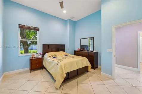 13457 Majestic Way Cooper City FL 33330
