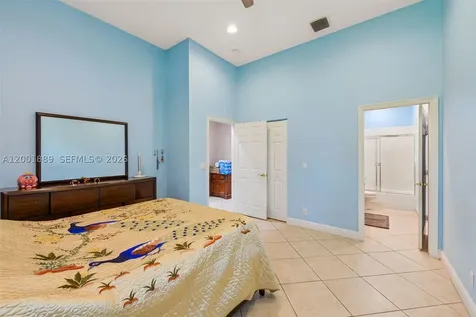 13457 Majestic Way Cooper City FL 33330