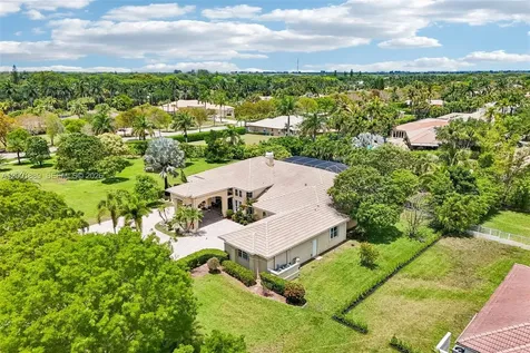 13457 Majestic Way Cooper City FL 33330