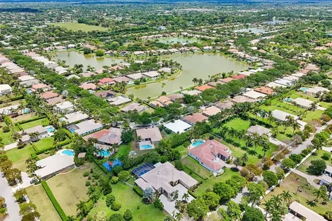 13457 Majestic Way Cooper City FL 33330
