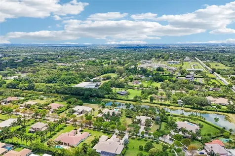 13457 Majestic Way Cooper City FL 33330
