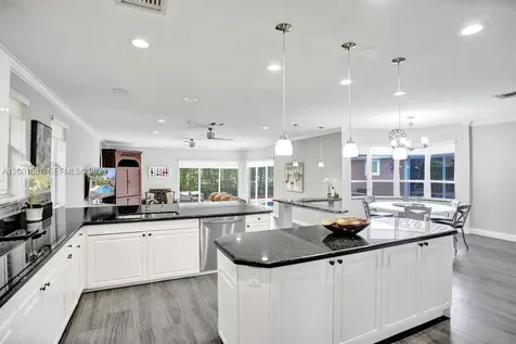 9921 NW 60th Place Parkland FL 33076