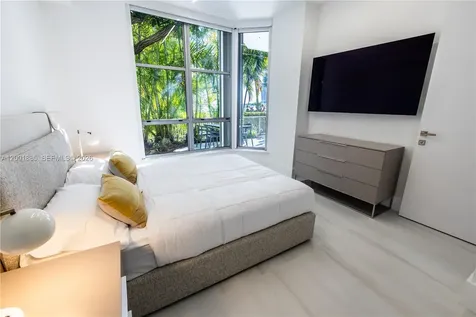 3600 Mystic Pointe Drive Aventura FL 33180