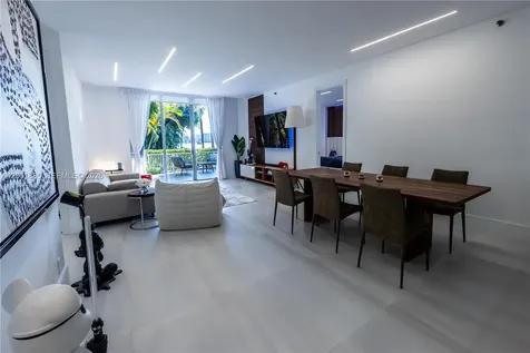 3600 Mystic Pointe Drive Aventura FL 33180