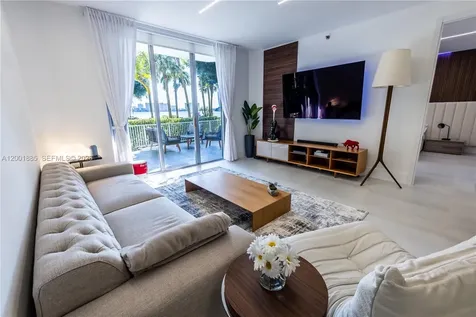 3600 Mystic Pointe Drive Aventura FL 33180