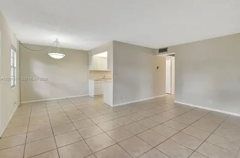 1020 Exeter B Boca Raton FL 33434