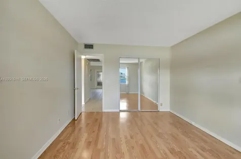 1020 Exeter B Boca Raton FL 33434