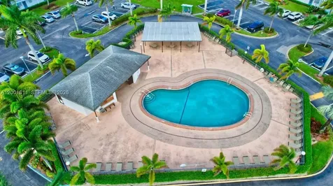 1020 Exeter B Boca Raton FL 33434