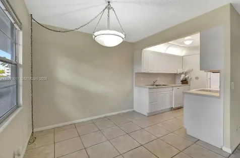 1020 Exeter B Boca Raton FL 33434