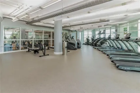 253 NE 2nd Street Miami FL 33132