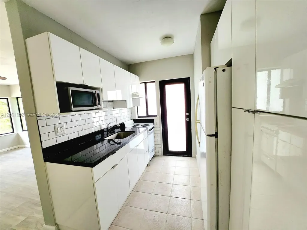1920 SW 4th Avenue Fort Lauderdale FL 33315