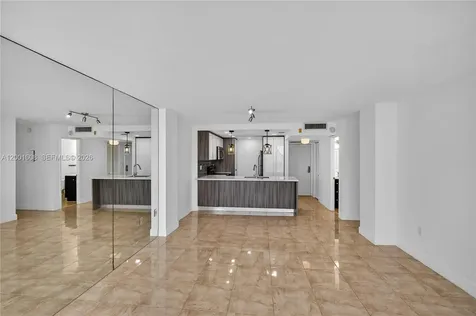 600 NE 36th Street Miami FL 33137