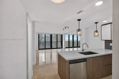 600 NE 36th Street Miami FL 33137