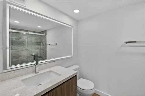 600 NE 36th Street Miami FL 33137
