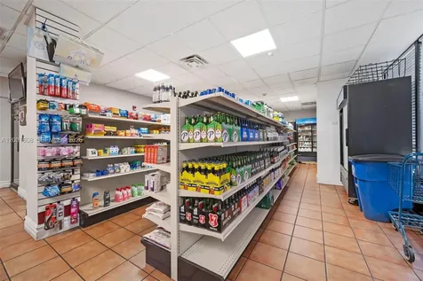 600 NE 36th Street Miami FL 33137