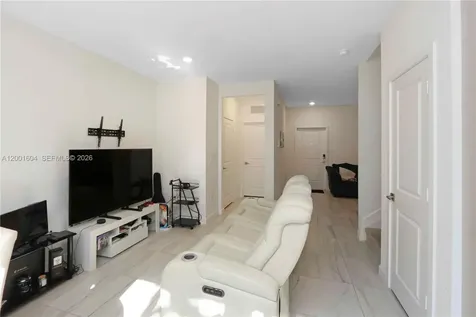 2432 SE 10th Court Homestead FL 33035