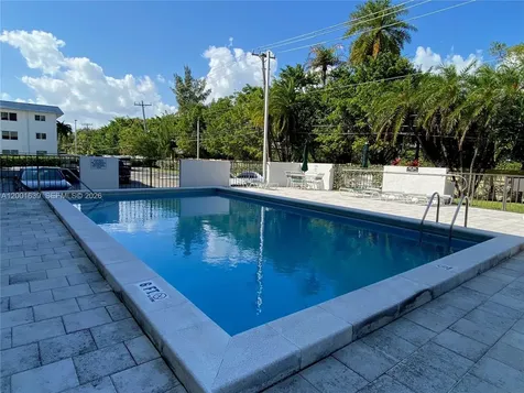 255 Galen Drive Key Biscayne FL 33149