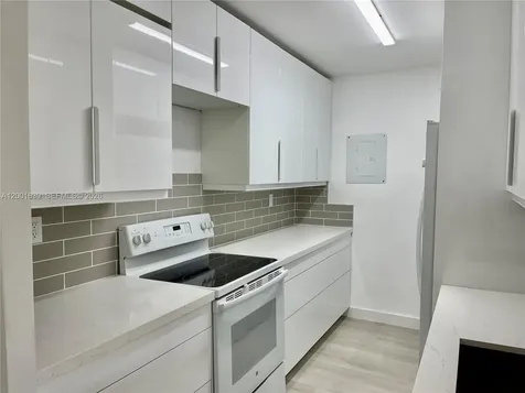 255 Galen Drive Key Biscayne FL 33149