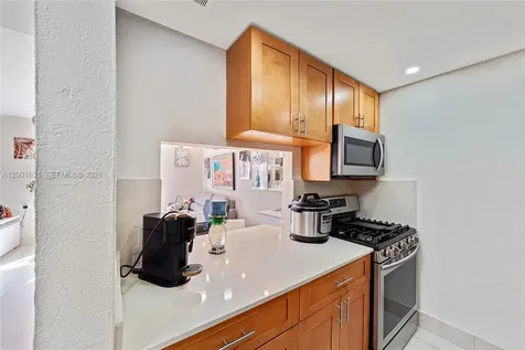 1305 W 53rd Street Hialeah FL 33012