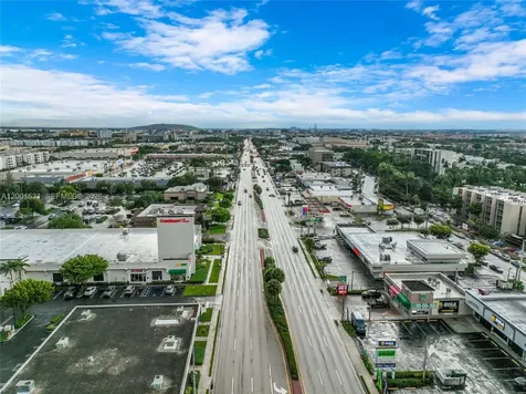 1305 W 53rd Street Hialeah FL 33012