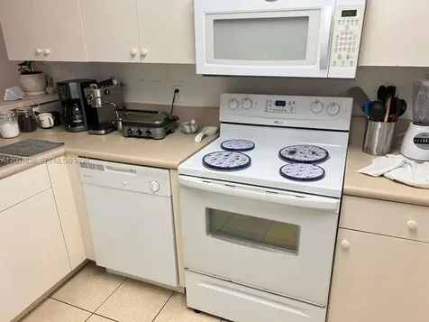 11102 NW 83rd Street Doral FL 33178