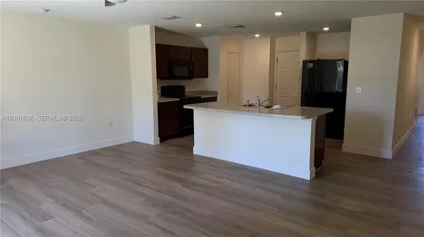2352 SE Surrey Place Port St. Lucie FL 34952