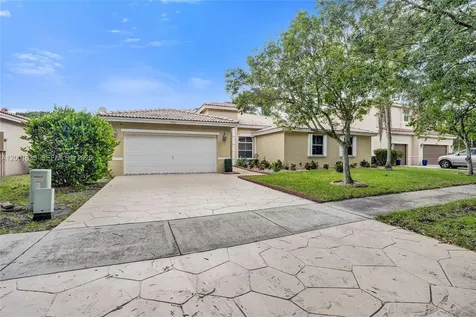 4286 NW 42nd Terrace Coconut Creek FL 33073