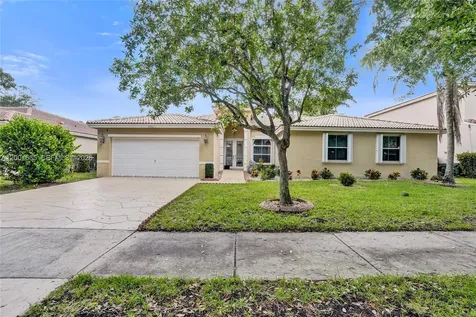 4286 NW 42nd Terrace Coconut Creek FL 33073