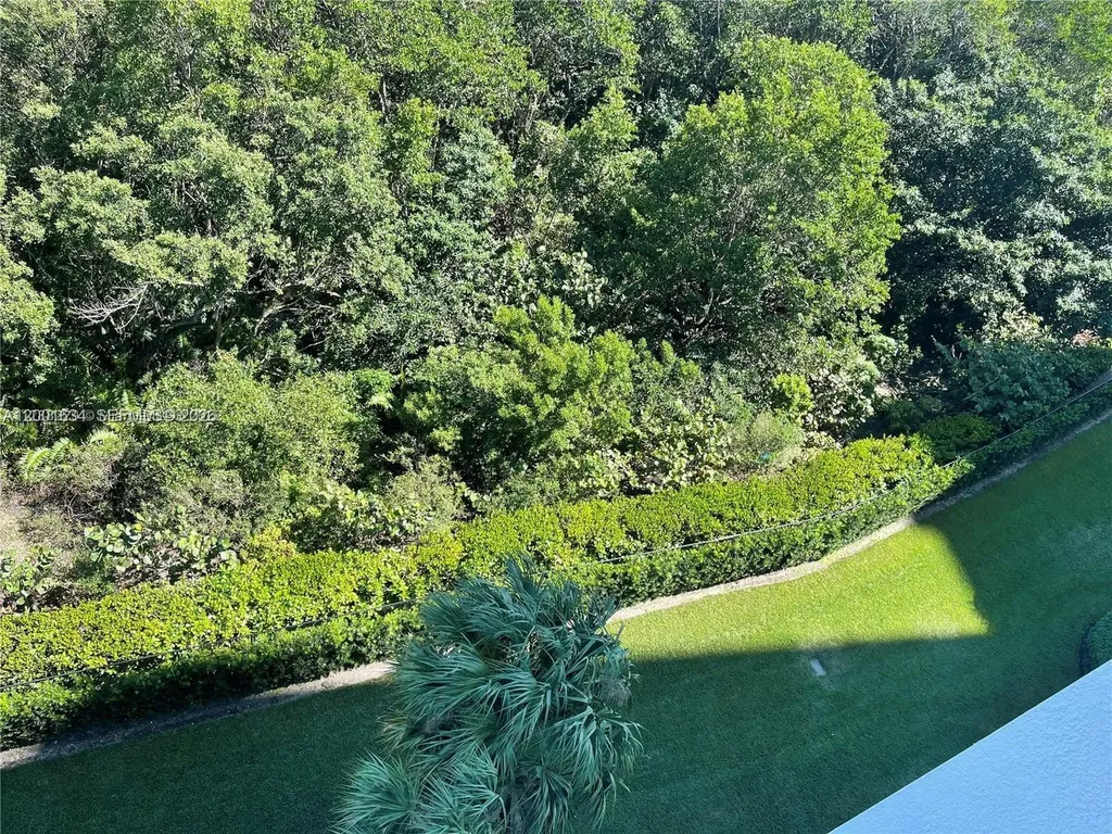 15051 Royal Oaks Lane North Miami FL 33181