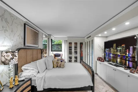 55 Ocean Lane Drive Key Biscayne FL 33149
