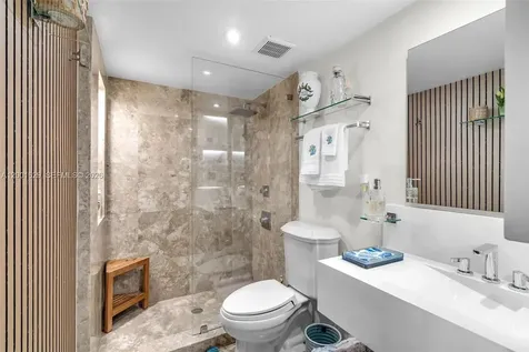 55 Ocean Lane Drive Key Biscayne FL 33149