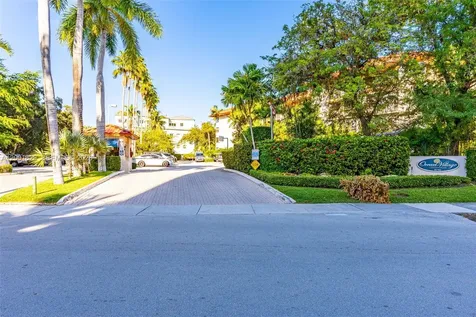 55 Ocean Lane Drive Key Biscayne FL 33149