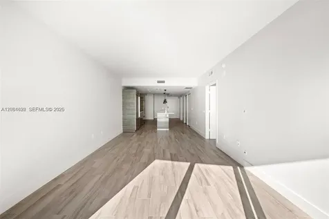 460 NE 28th Street Miami FL 33137