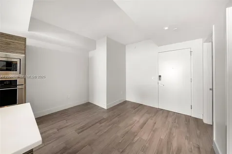 460 NE 28th Street Miami FL 33137