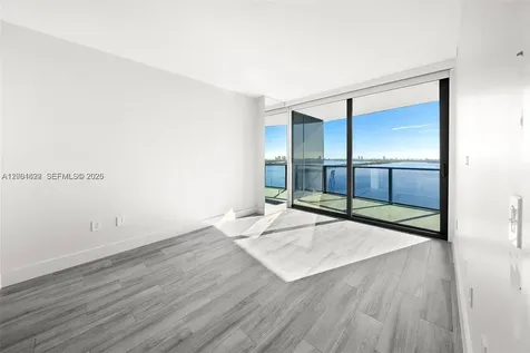 460 NE 28th Street Miami FL 33137