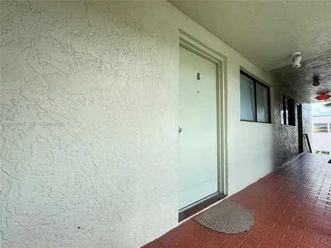 10765 SW 4th Street Sweetwater FL 33174