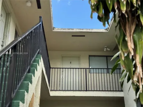 10765 SW 4th Street Sweetwater FL 33174