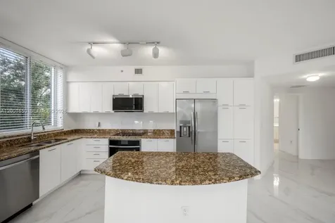 510 NW 84th Avenue Plantation FL 33324