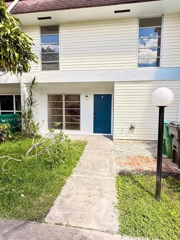 3301 Raleigh Street Hollywood FL 33021