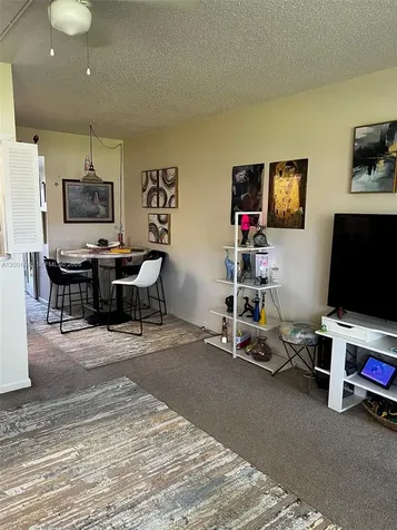 400 Mansfield J Boca Raton FL 33434