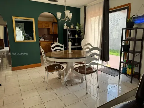 7010 SW 103rd Place Miami FL 33173
