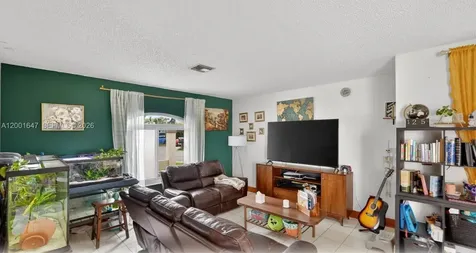 7010 SW 103rd Place Miami FL 33173