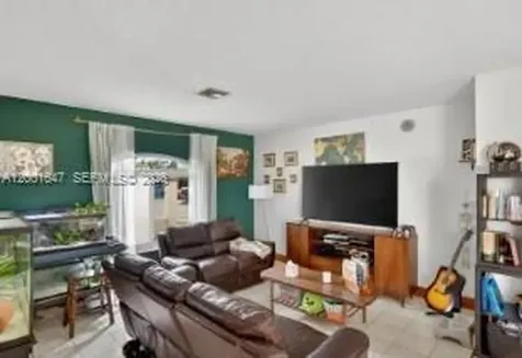 7010 SW 103rd Place Miami FL 33173