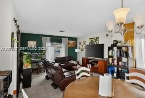 7010 SW 103rd Place Miami FL 33173