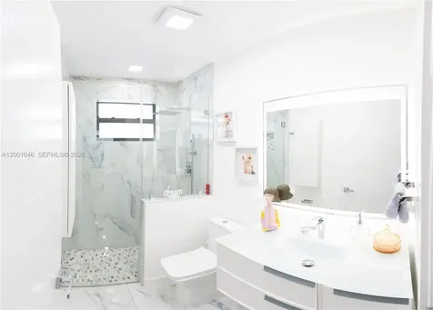 308 NW 2nd Avenue Hallandale Beach FL 33009