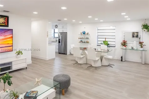 308 NW 2nd Avenue Hallandale Beach FL 33009