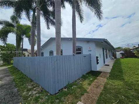 700 NE 46th Court Oakland Park FL 33334