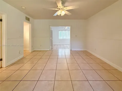 6282 SW 133rd Street Pinecrest FL 33156